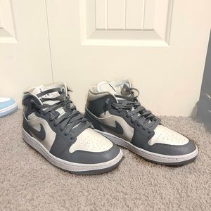 high top nike jordan airs (gray)🩶